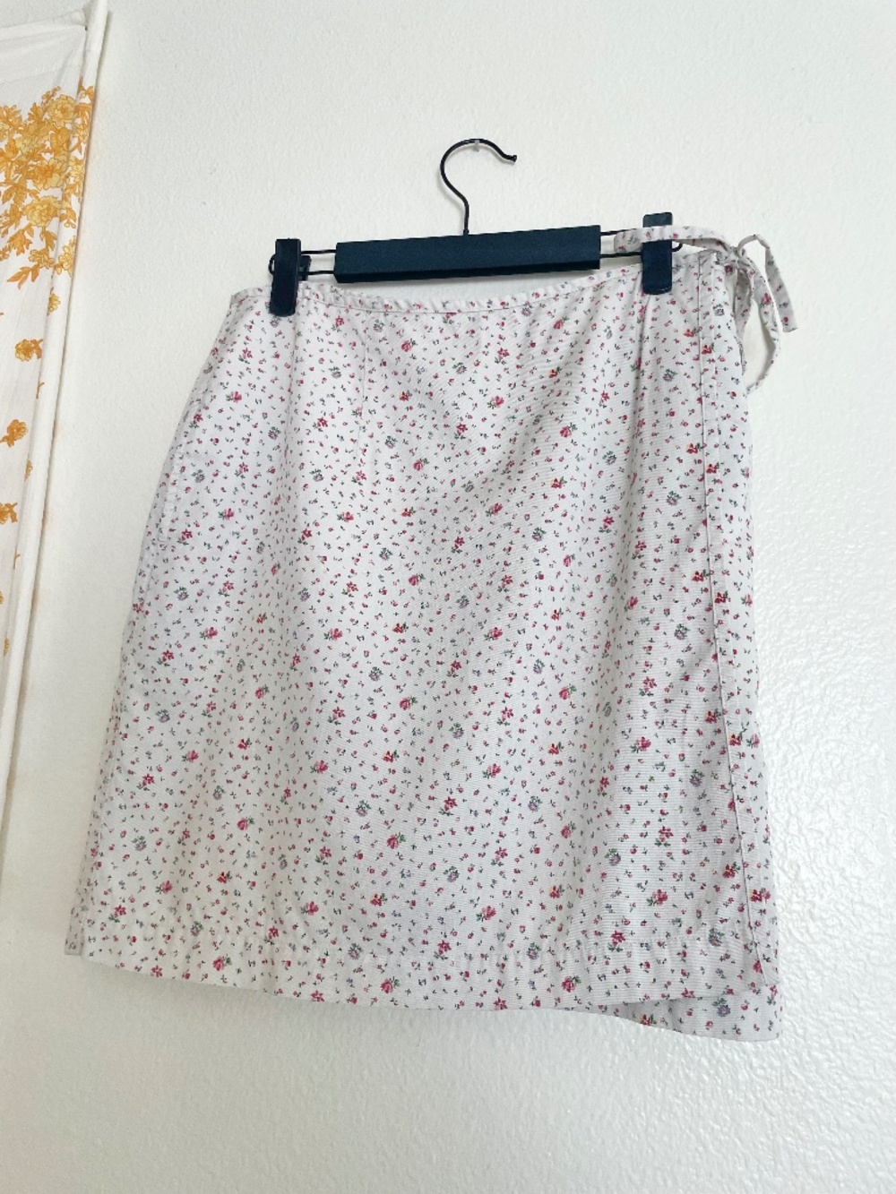 Vintage Liz Claiborne Floral Wrap Mini Skirt Size 10 Cotton Lizwear